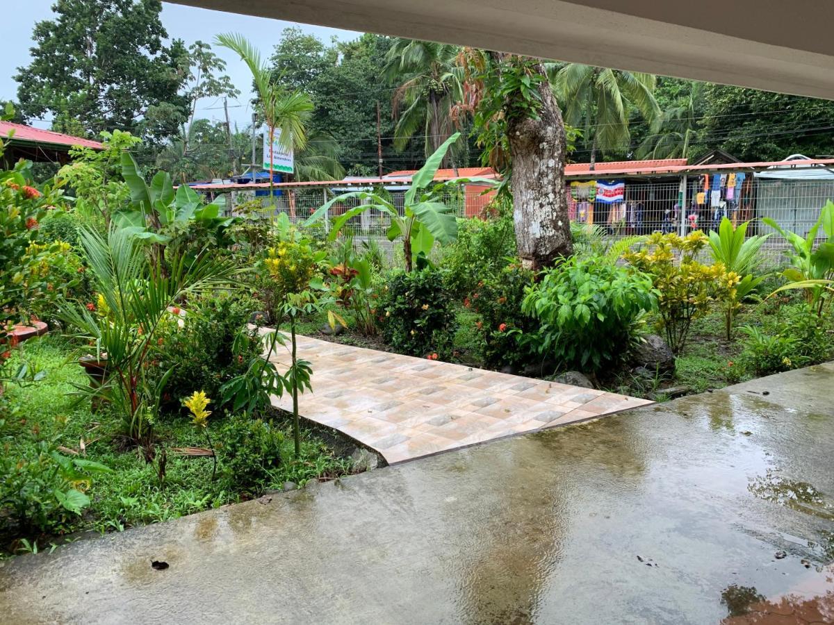 Hotel Manuel Antonio Park Bagian luar foto