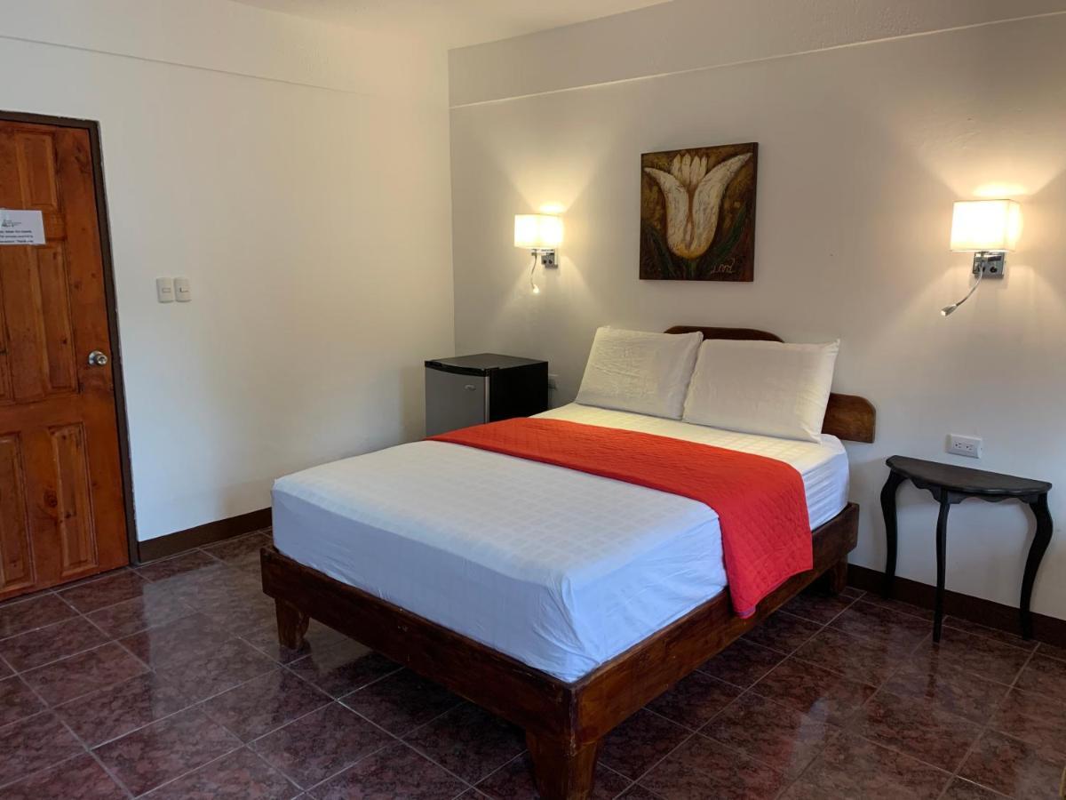 Hotel Manuel Antonio Park Bagian luar foto