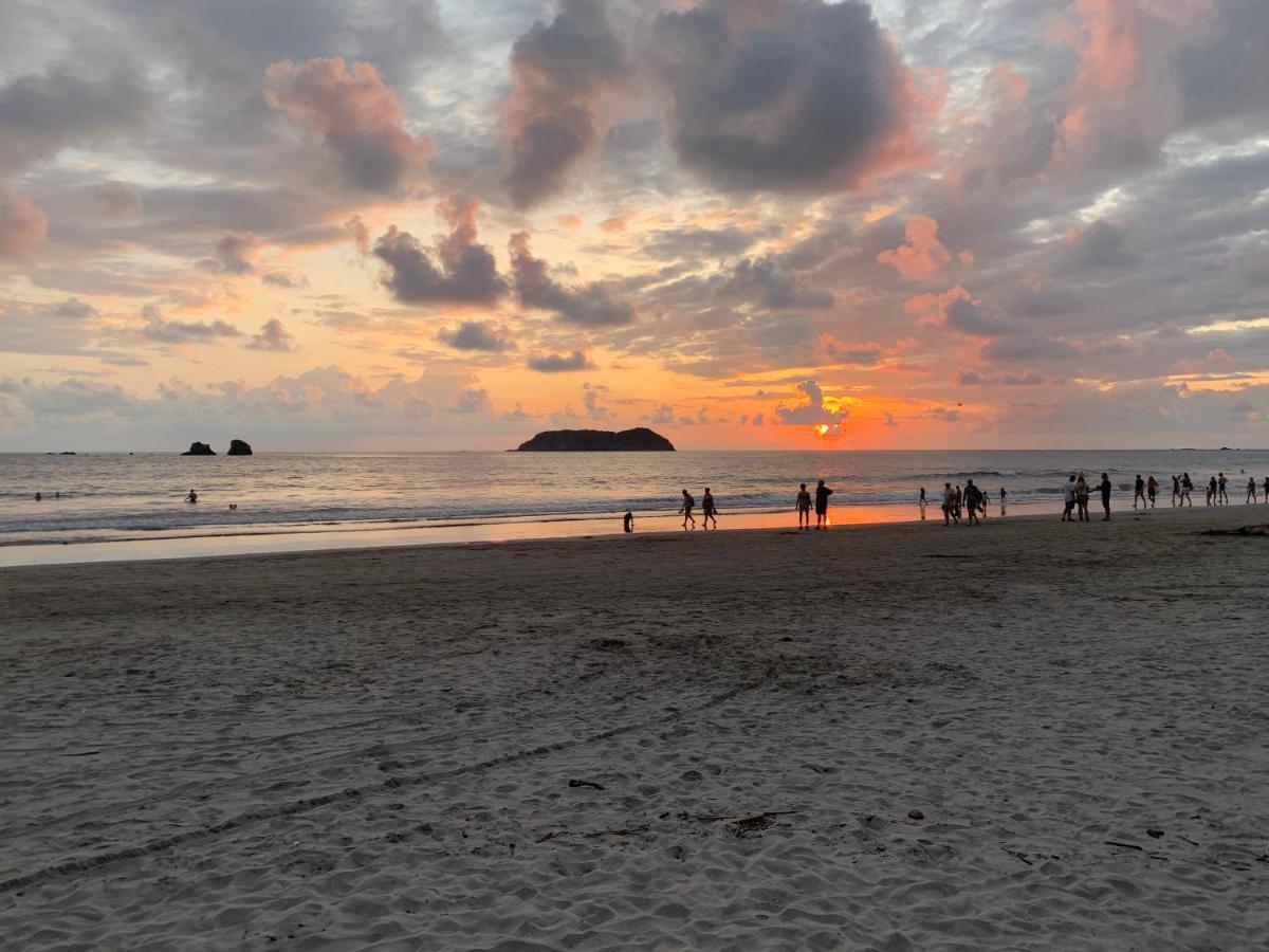 Hotel Manuel Antonio Park Bagian luar foto
